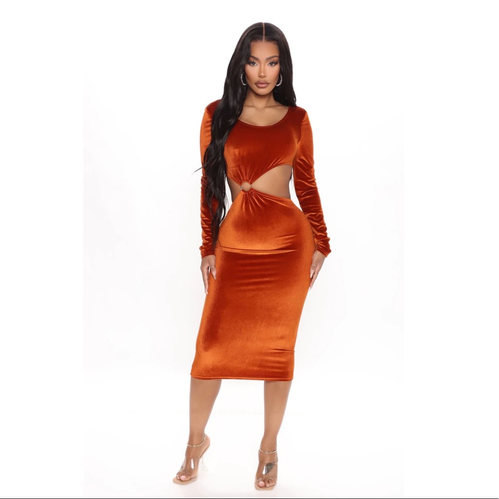Velvet MIDI Dress